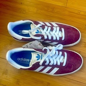 New Adidas Suede Gazelles Size 8 1/2 womens 7 1/2 mens